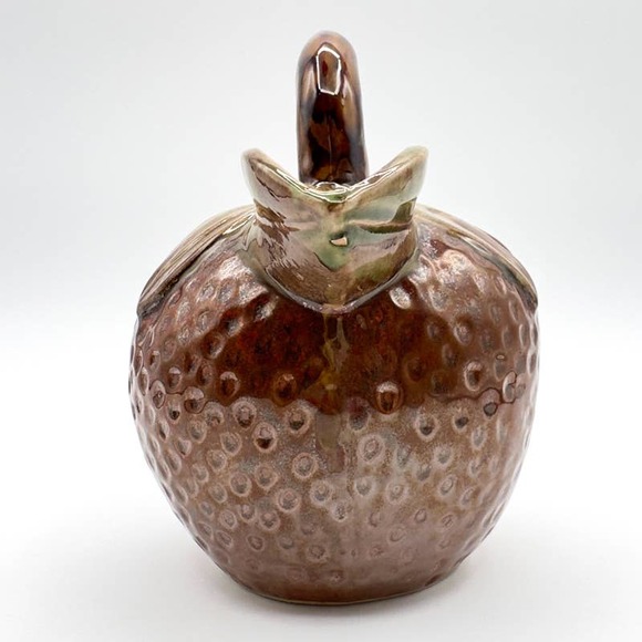 Vintage Strawberry Pitcher Majolica Style Pottery 6" - Picture 8 of 13